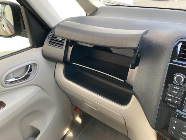 日産 セレナ 2.0 20G S-HYBRIDの中古車