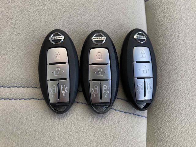 日産 セレナ 2.0 20G S-HYBRIDの中古車