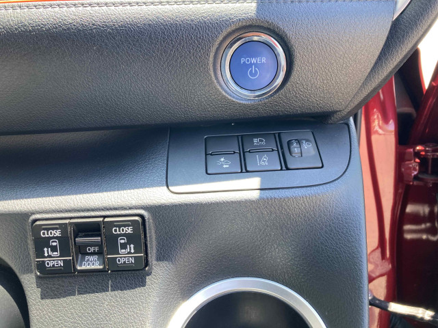 トヨタ シエンタ ハイブリッド 1.5 Gの中古車