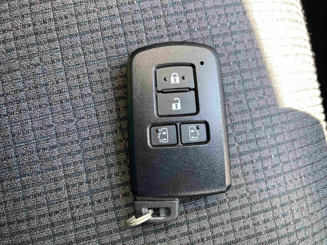 トヨタ シエンタ ハイブリッド 1.5 Gの中古車