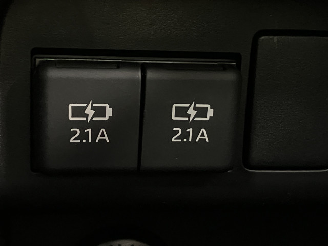 トヨタ ヴォクシー 1.8 ハイブリッド ZS 煌Ⅲの中古車