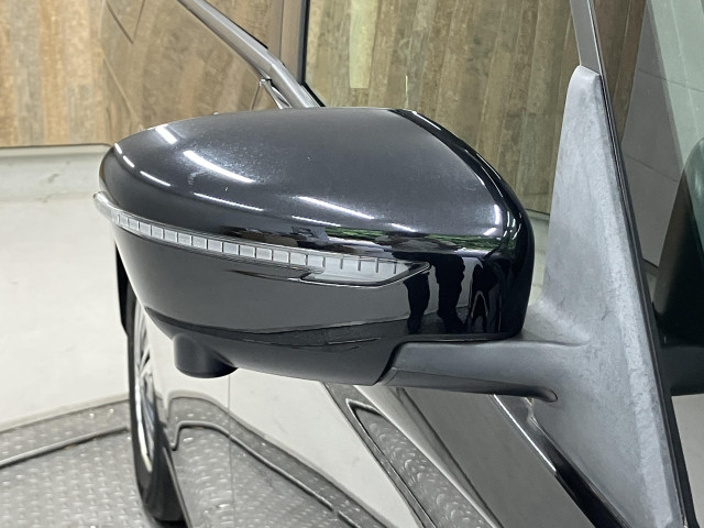 日産 セレナ 1.2 e-POWER XVの中古車