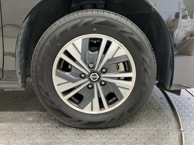 日産 セレナ 1.2 e-POWER XVの中古車