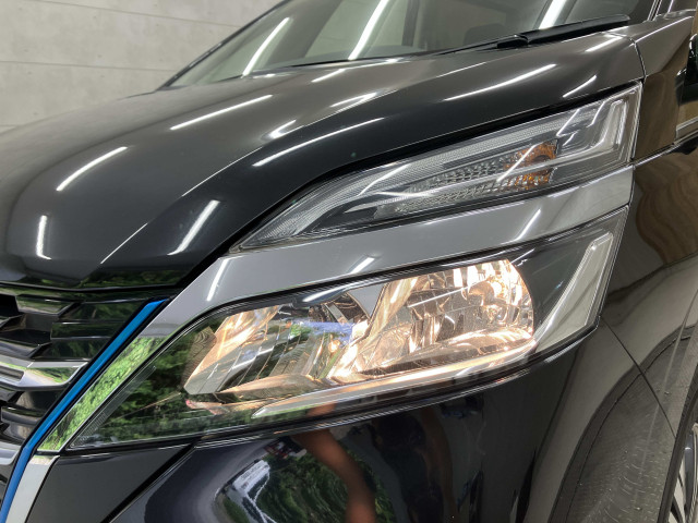 日産 セレナ 1.2 e-POWER XVの中古車