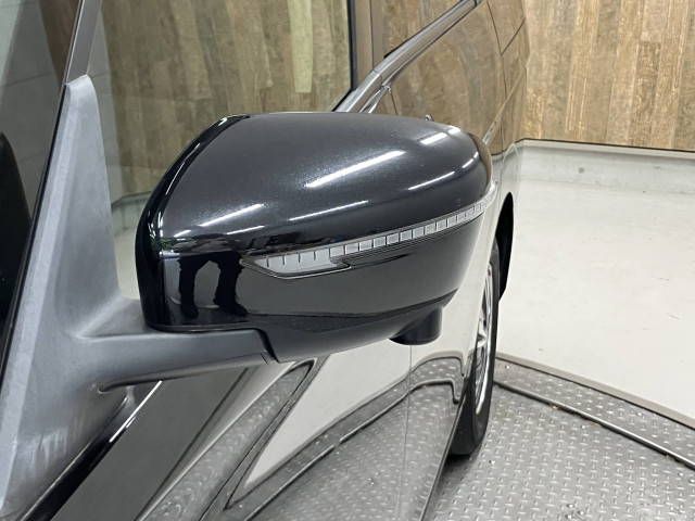 日産 セレナ 1.2 e-POWER XVの中古車