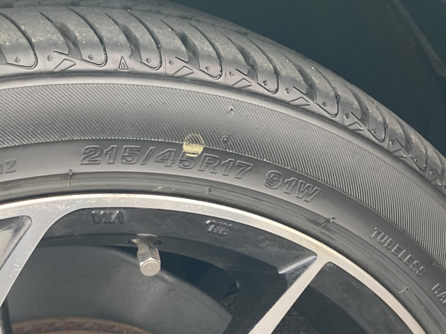 トヨタ プリウス 1.8 A ツーリングセレクションの中古車