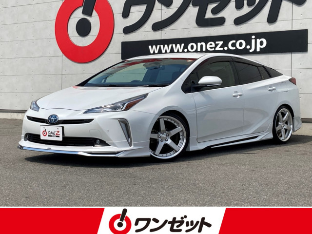 トヨタ プリウス 1.8 A ツーリングセレクションの中古車