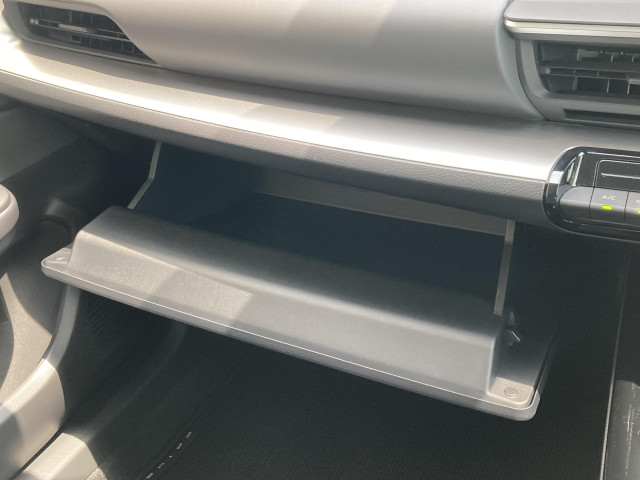 トヨタ プリウス 1.8 Uの中古車