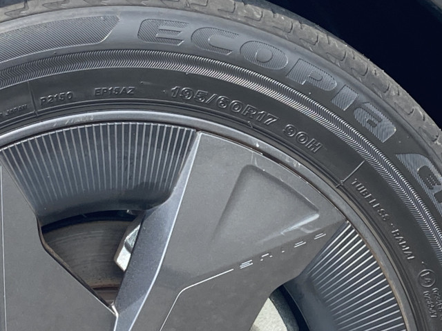 トヨタ プリウス 1.8 Uの中古車