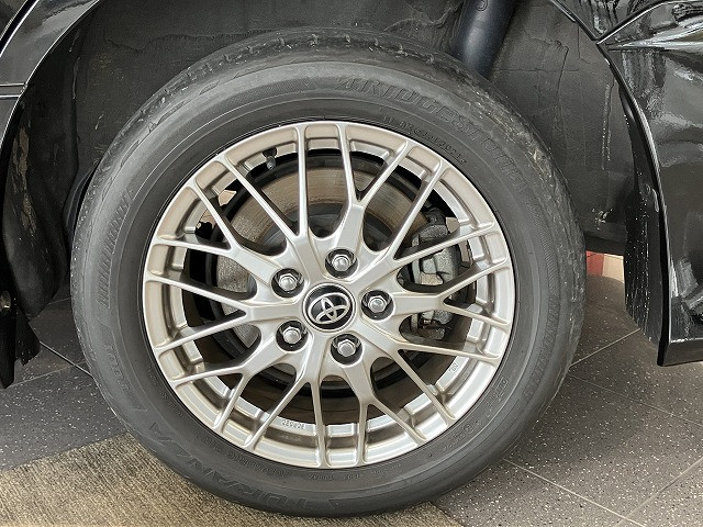 トヨタ ヴォクシー 1.8 ハイブリッド ZS 煌Ⅲの中古車