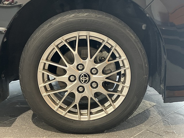 トヨタ ヴォクシー 1.8 ハイブリッド ZS 煌Ⅲの中古車