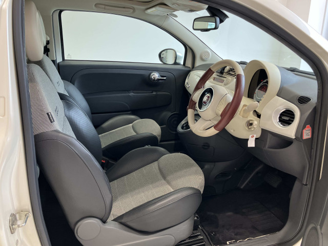 フィアット 500C ツインエア ラウンジの中古車