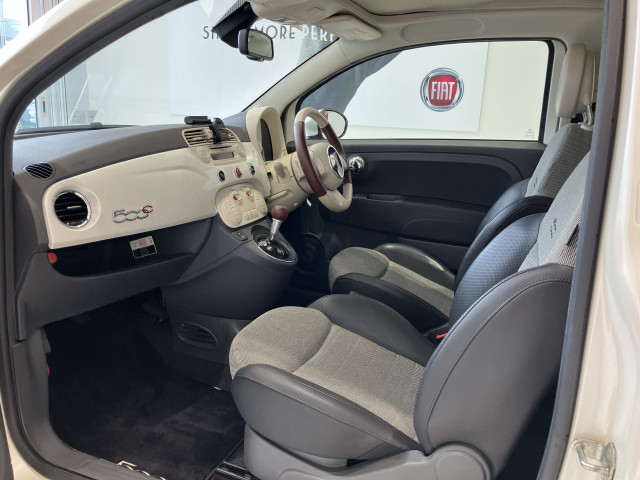 フィアット 500C ツインエア ラウンジの中古車