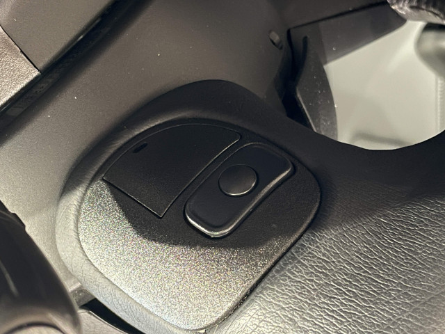 ジープ レネゲード リミテッド 4xe 4WDの中古車