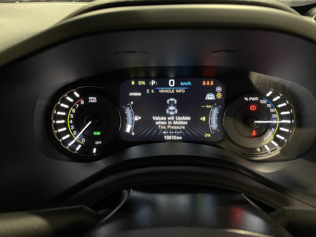 ジープ レネゲード リミテッド 4xe 4WDの中古車