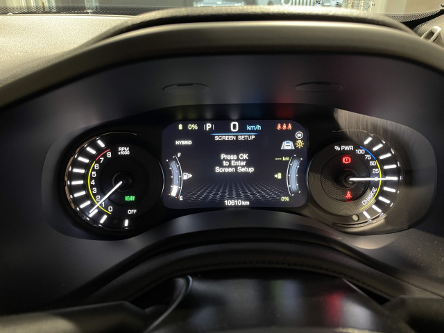 ジープ レネゲード リミテッド 4xe 4WDの中古車