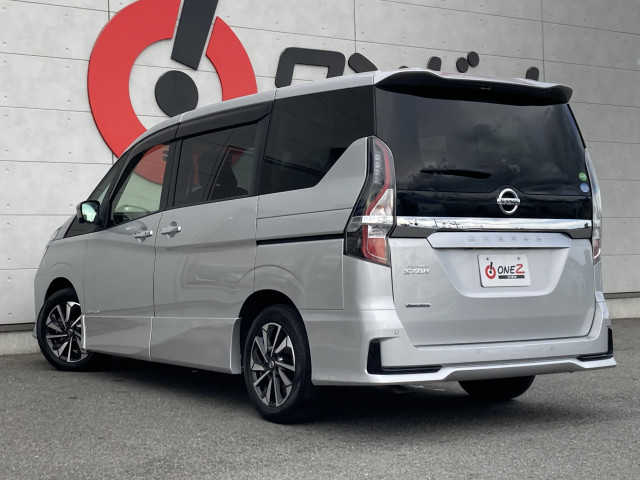 日産 セレナ 2.0 ハイウェイスター Vの中古車