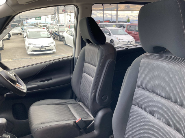 日産 セレナ 2.0 ハイウェイスター Vの中古車