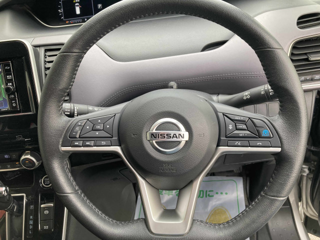 日産 セレナ 2.0 ハイウェイスター Vの中古車
