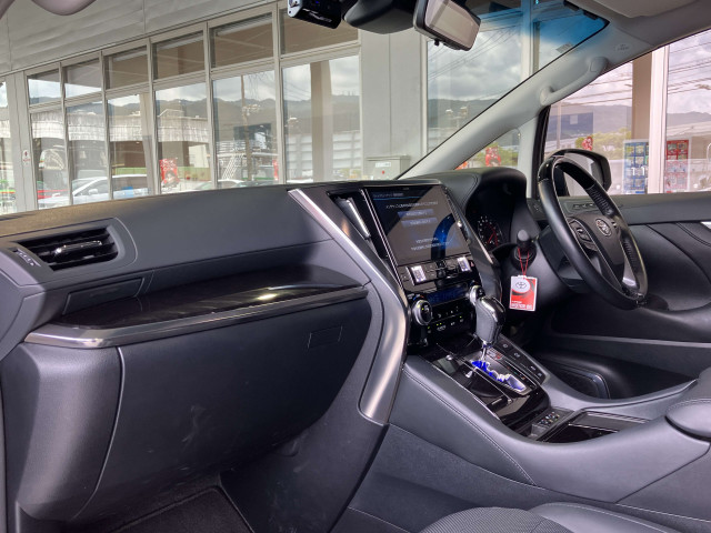 トヨタ アルファード 2.5 S Cパッケージの中古車