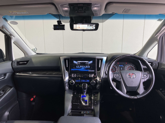 トヨタ アルファード 2.5 S Cパッケージの中古車