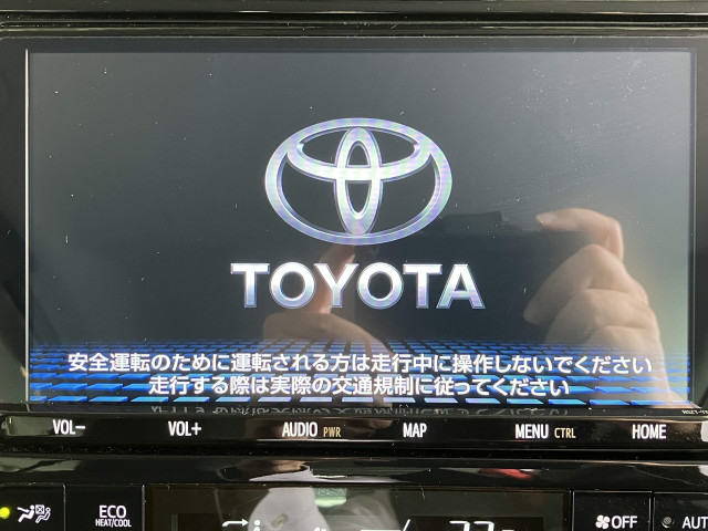 トヨタ プリウス 1.8 A ツーリングセレクションの中古車