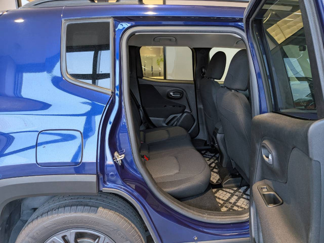 ジープ レネゲード ロンジチュードの中古車