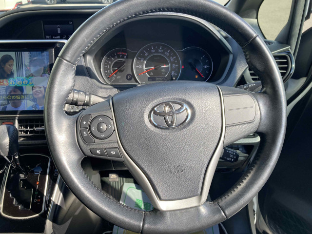 トヨタ ヴォクシー 2.0 ZS 煌の中古車