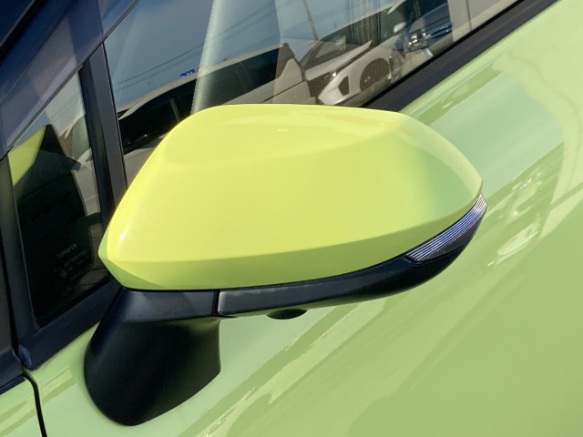 トヨタ シエンタ ハイブリッド 1.5 G クエロの中古車