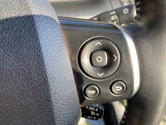 トヨタ シエンタ ハイブリッド 1.5 G クエロの中古車