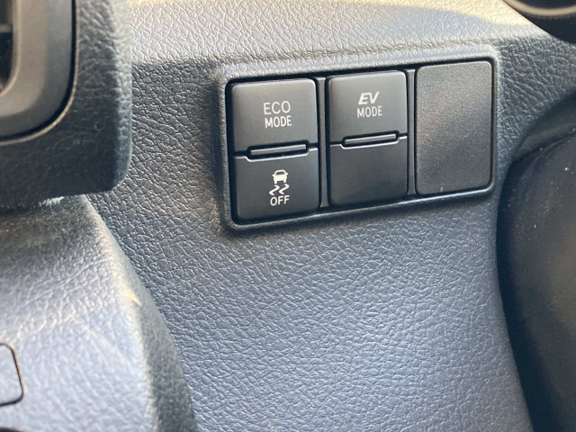 トヨタ シエンタ ハイブリッド 1.5 G クエロの中古車