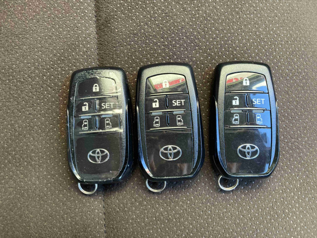 トヨタ シエンタ ハイブリッド 1.5 G クエロの中古車