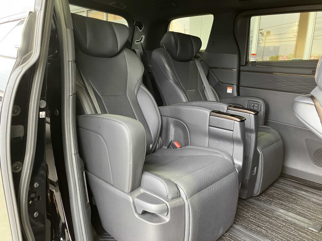 トヨタ アルファード 2.5 Zの中古車