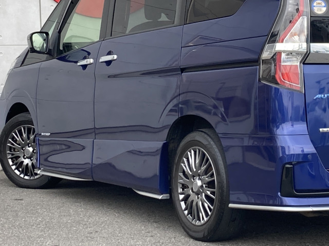 日産 セレナ 2.0 AUTECH セーフティパッケージの中古車