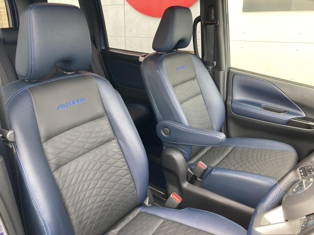 日産 セレナ 2.0 AUTECH セーフティパッケージの中古車