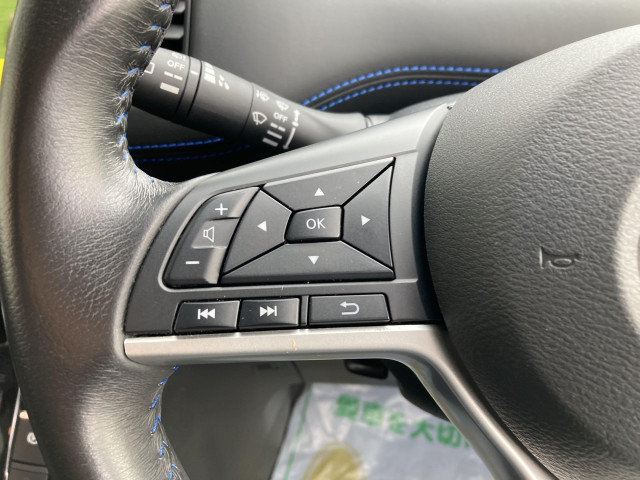 日産 セレナ 2.0 AUTECH セーフティパッケージの中古車