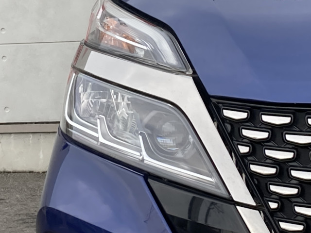 日産 セレナ 2.0 AUTECH セーフティパッケージの中古車