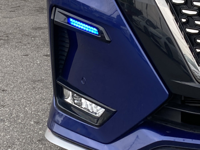 日産 セレナ 2.0 AUTECH セーフティパッケージの中古車