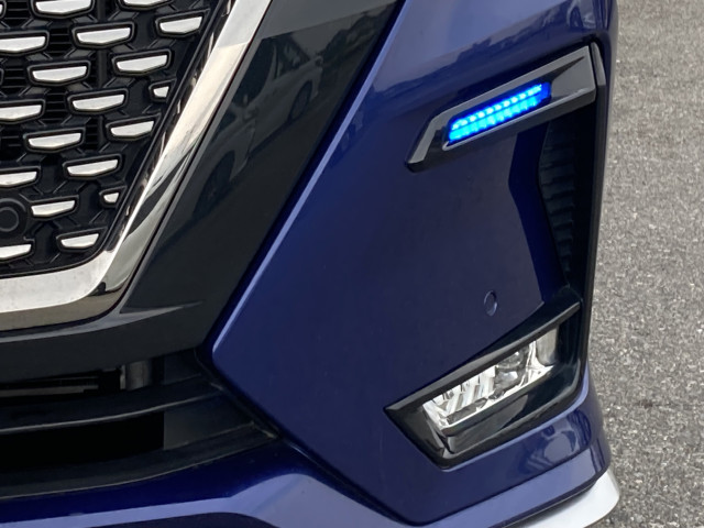 日産 セレナ 2.0 AUTECH セーフティパッケージの中古車