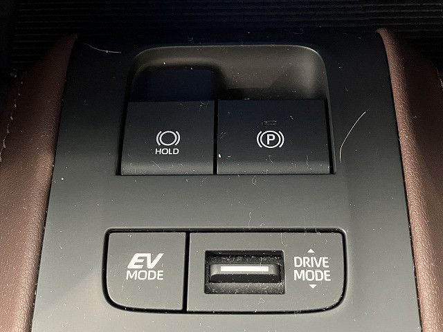 トヨタ ハリアー 2.5 ハイブリッド Z レザーパッケージの中古車