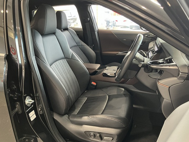 トヨタ ハリアー 2.5 ハイブリッド Z レザーパッケージの中古車