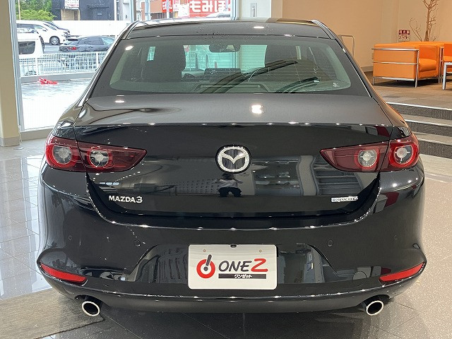 マツダ マツダ3セダン 2.0 20S ブラックトーンエディションの中古車