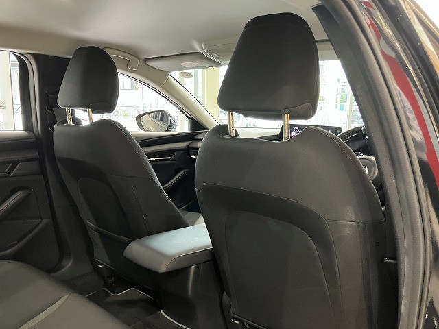 マツダ マツダ3セダン 2.0 20S ブラックトーンエディションの中古車