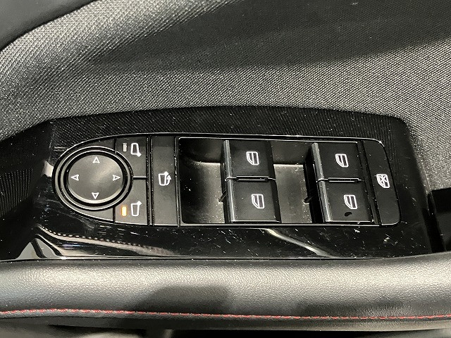 マツダ マツダ3セダン 2.0 20S ブラックトーンエディションの中古車