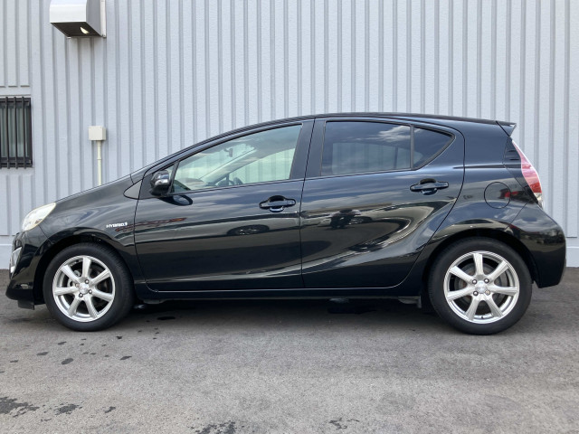 トヨタ アクア 1.5 Sの中古車