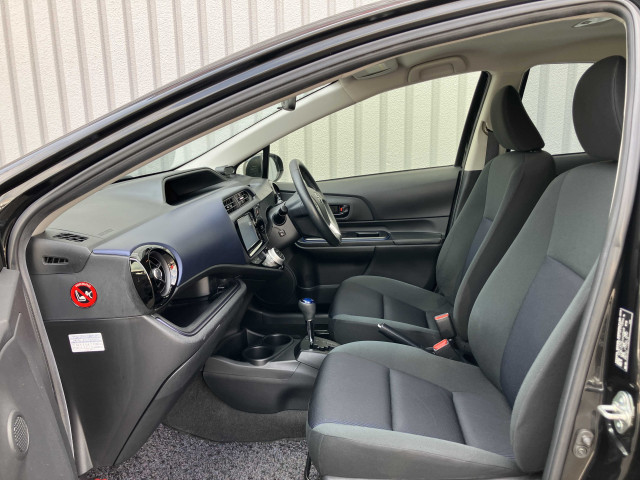 トヨタ アクア 1.5 Sの中古車