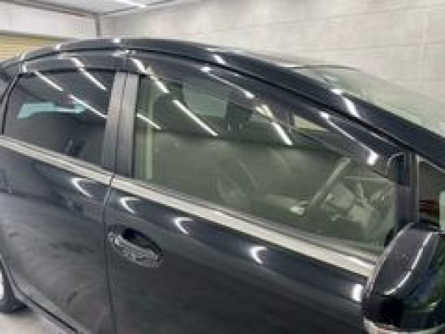 トヨタ プリウスα S ツーリングセレクションの中古車