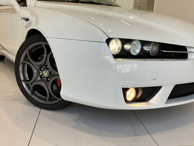 アルファロメオ Brera 2.2 JTS セレスピードの中古車