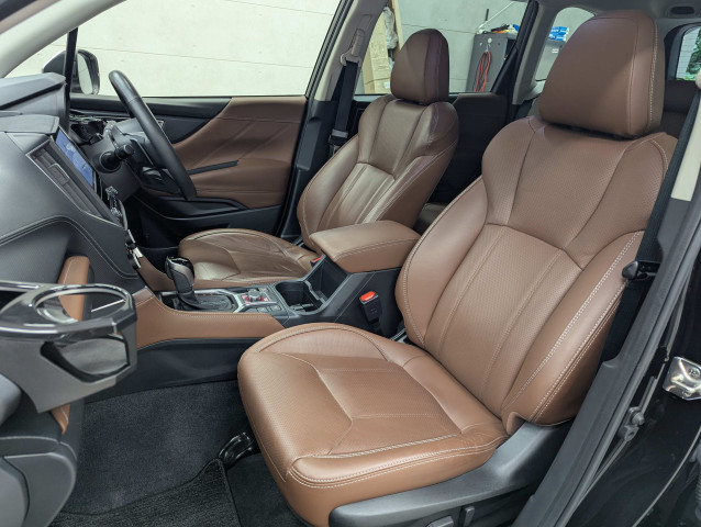 スバル フォレスター 2.0 アドバンス 4WDの中古車