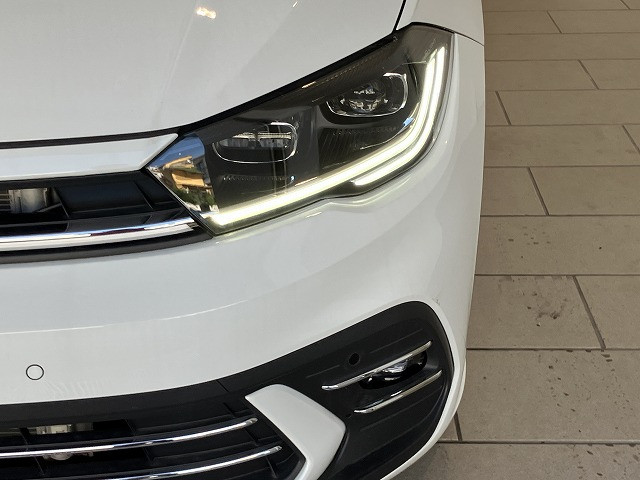フォルクスワーゲン ポロ TSI アクティブの中古車
